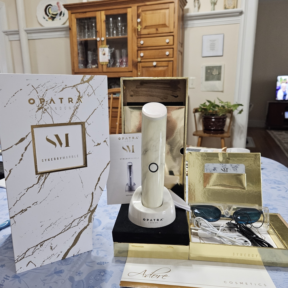 Patra Synergy Marble Facial Device - White and Gold